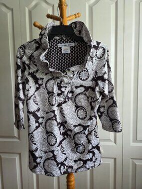 Gretchen Scott 3/4 Sleeve Ruffneck Top - Black and White Paisley Size S